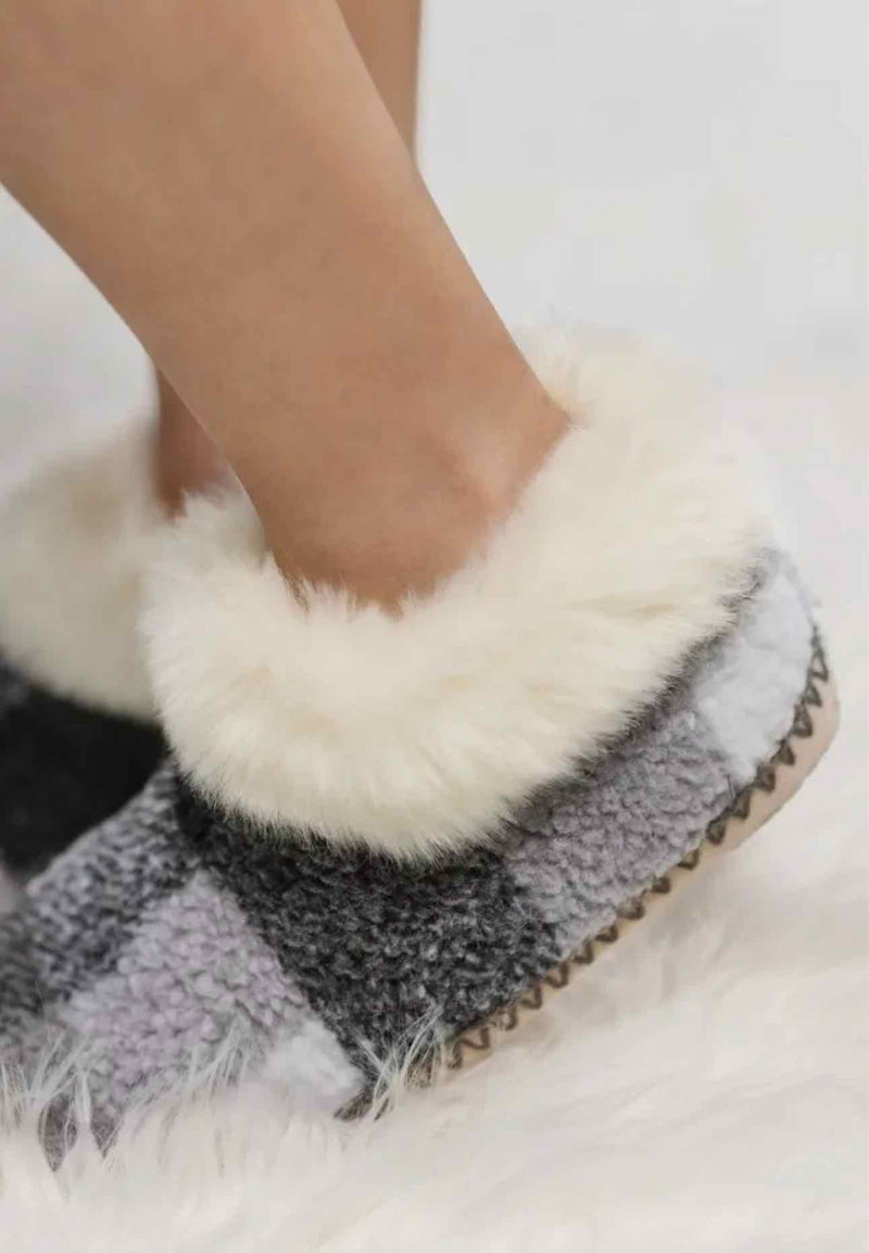 L/XL Ruggine Slippers