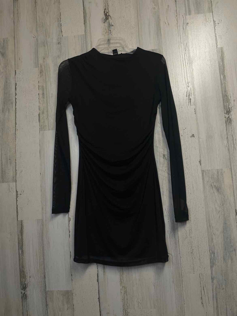Size S Refuge Dress