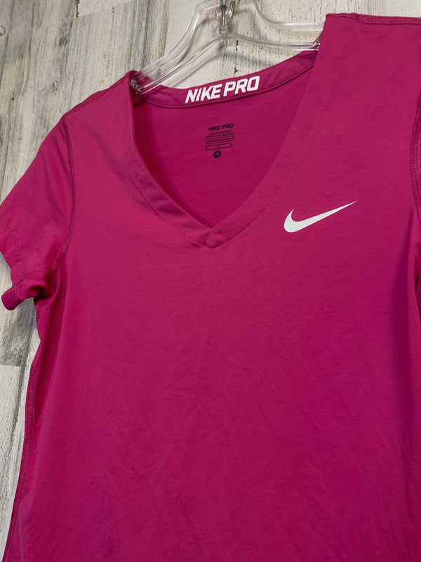 Nike Size M Shirt