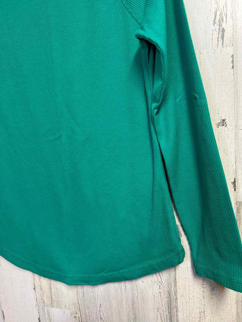 Eddie Bauer Size M Shirt