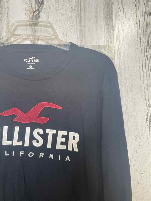 Size M Hollister Shirt