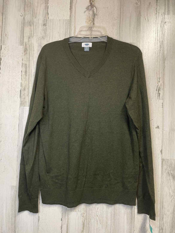 Size M Old Navy Shirt