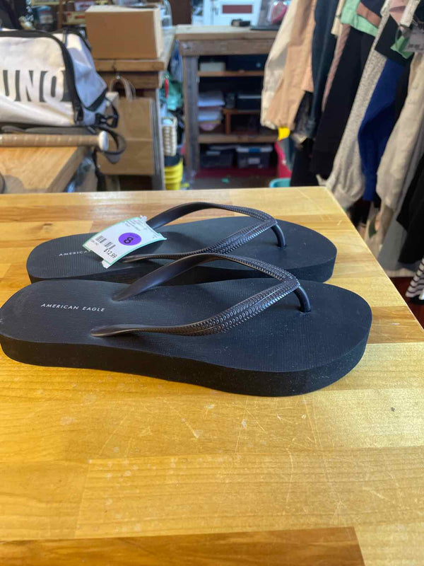 8 American Eagle Sandals