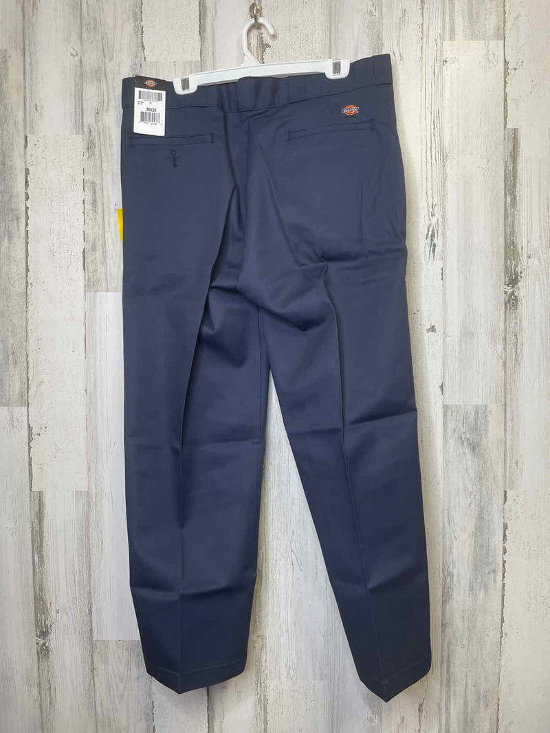 Size 36/28 Dickies Pants