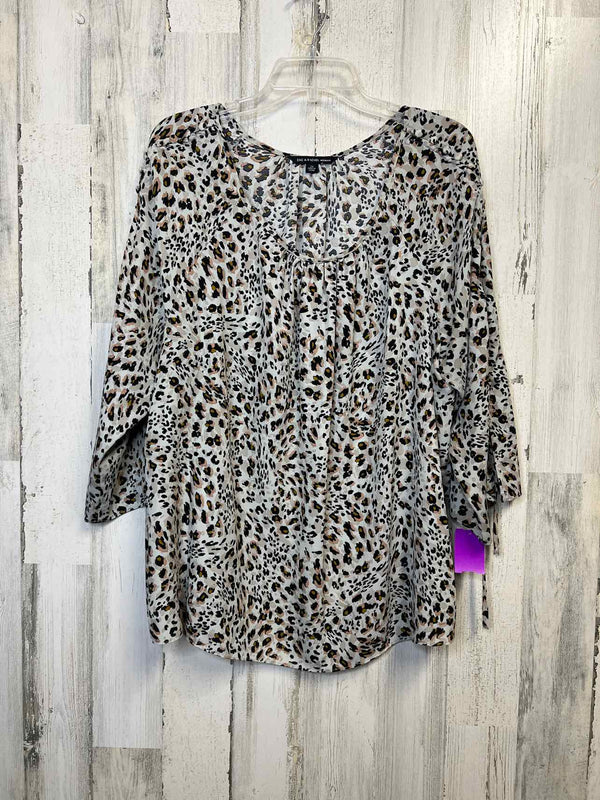 Zac & Rachel Size 2X Shirt