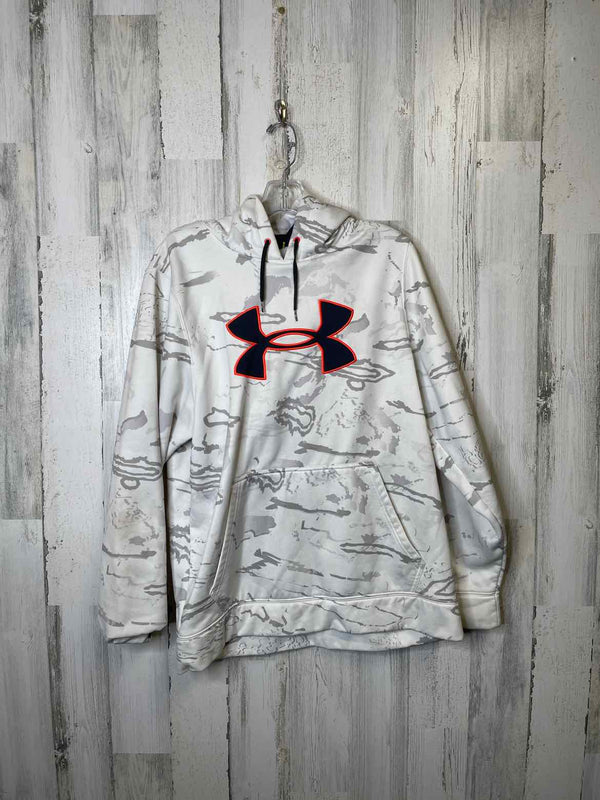 Size M Under Armour Hoodie