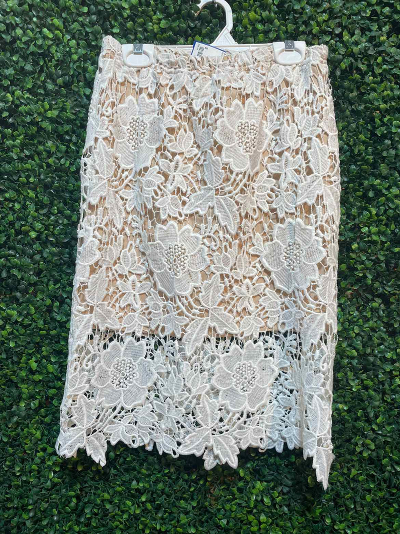 Size S Boutique Skirt