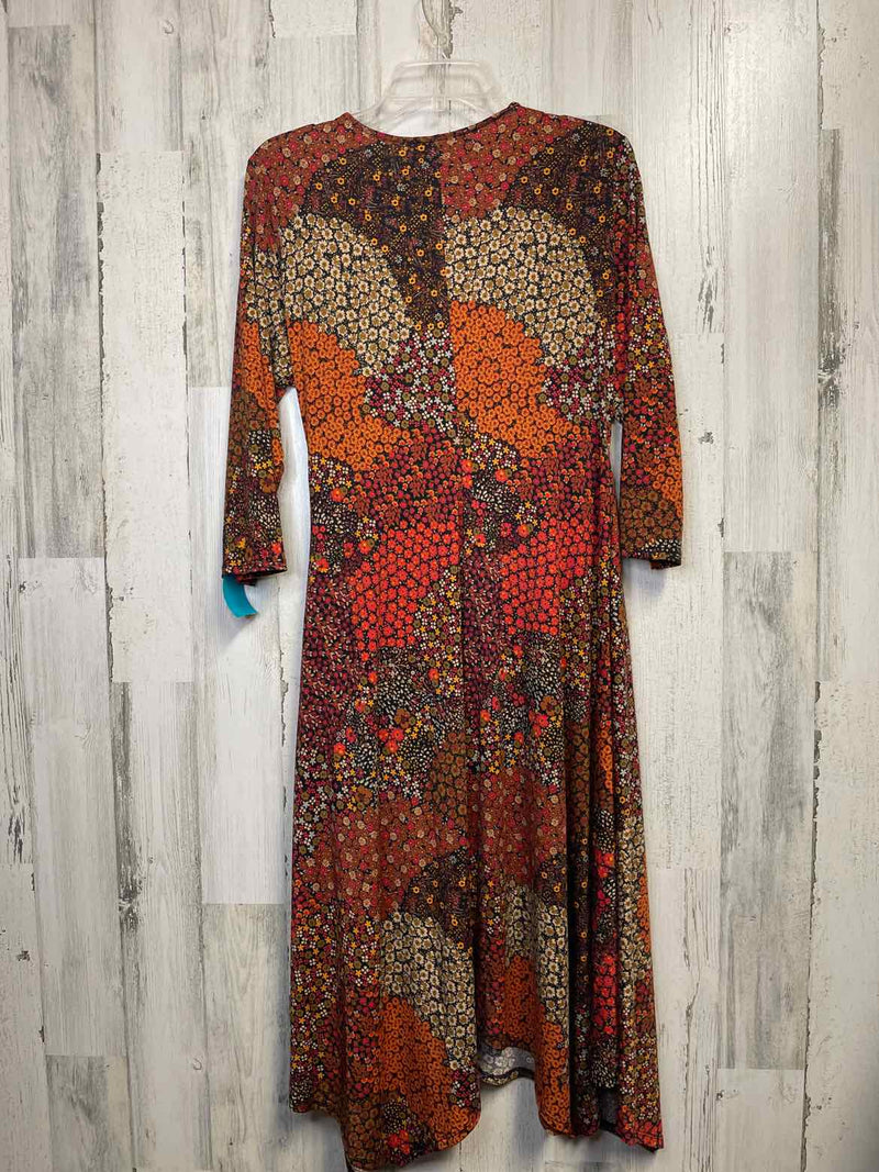 Size L Perceptions Dress