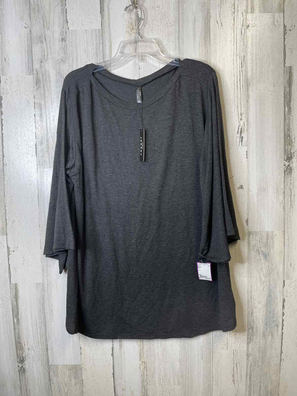 Boutique Size XXL Shirt