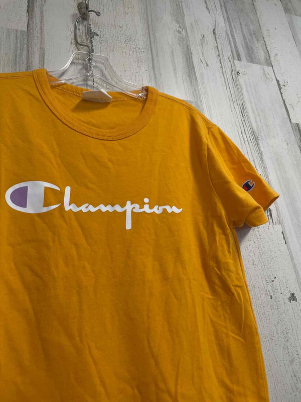 Champion Size S Shirt