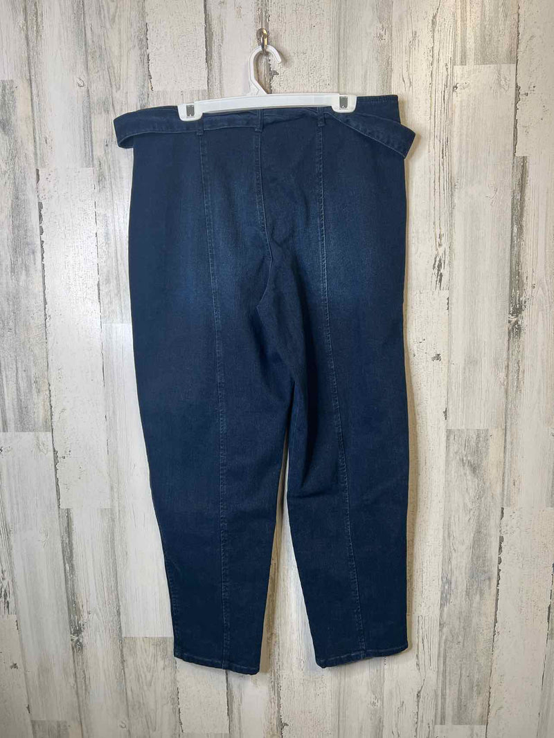 Size 12 Anne Klein Jeans