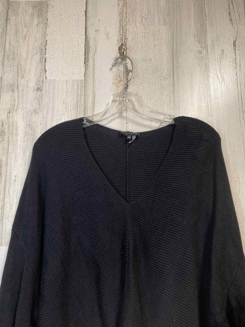 1. State Size XXL Sweater