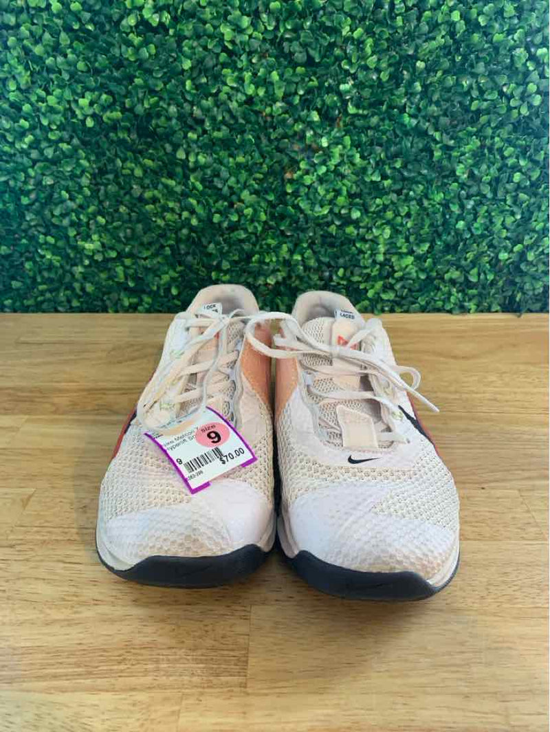 Shoe Size 9 Nike Sneakers