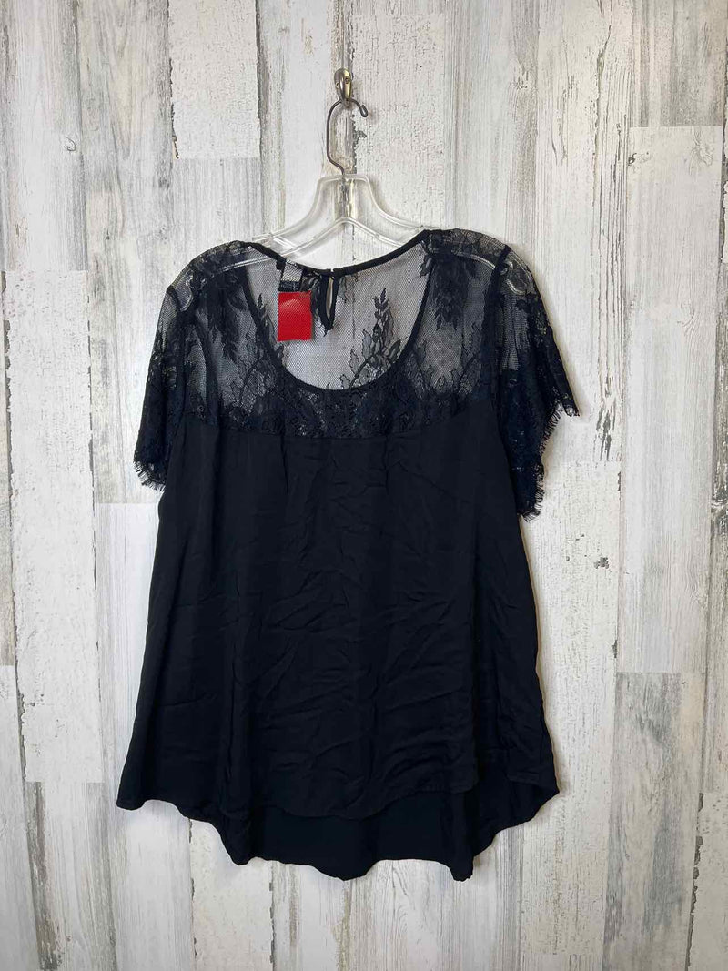 Torrid Size 1 Shirt