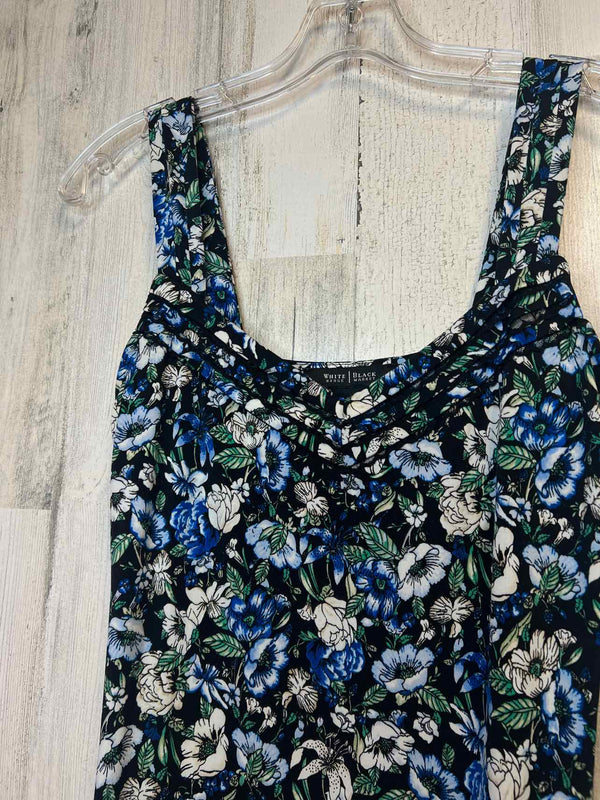 White House Black Market Size S Shirt