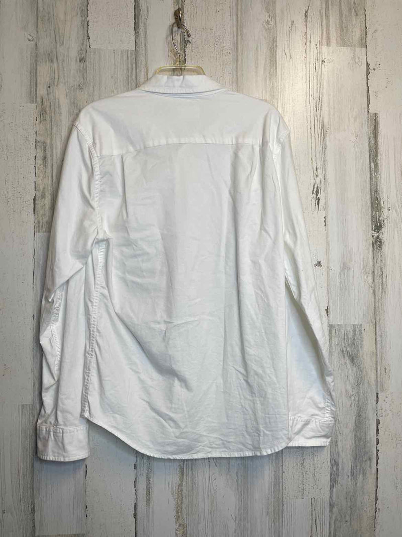 Size M Mutual Weave Shirt