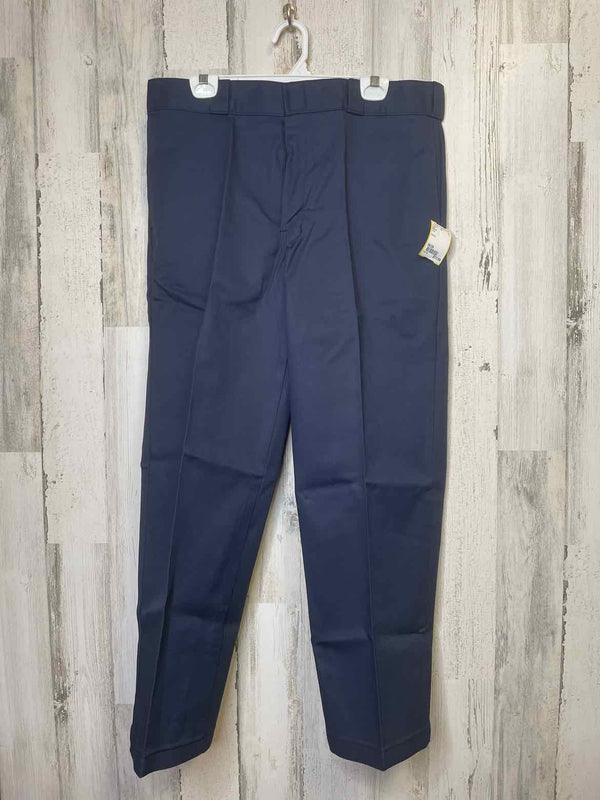 Size 36/28 Dickies Pants