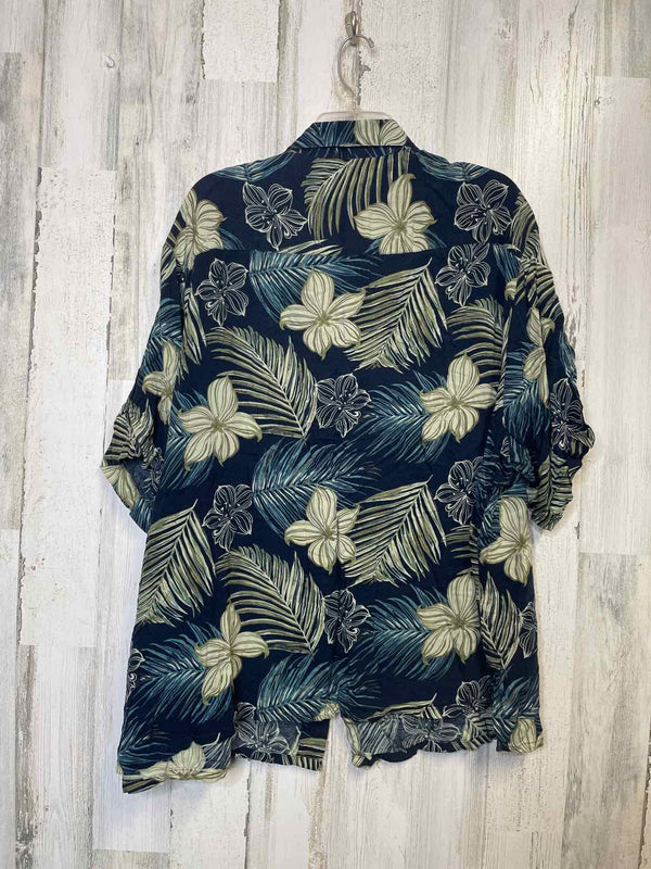 Size 3X Boutique Shirt