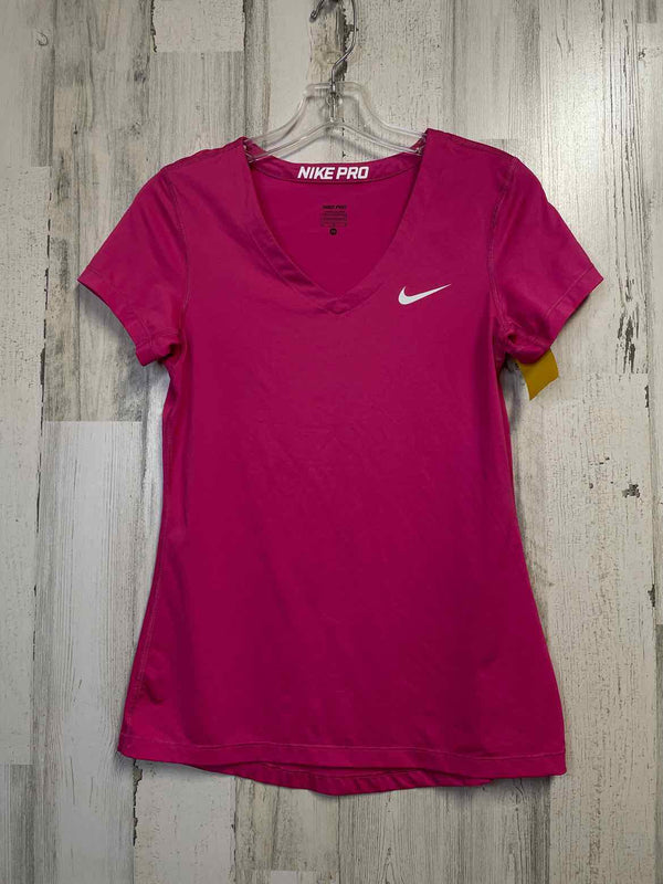 Nike Size M Shirt