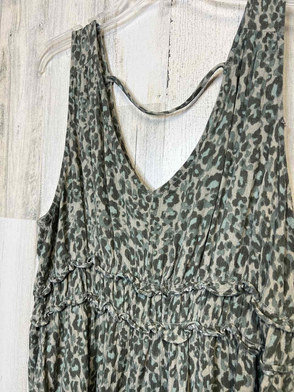 Maurices Size XL Shirt