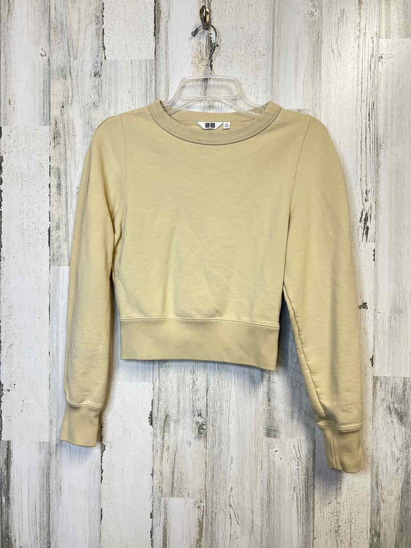 UNIQLO Size XS Sweater
