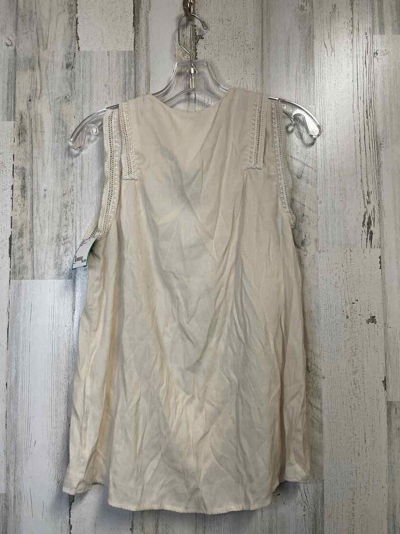 41 Hawthorn Size M Shirt