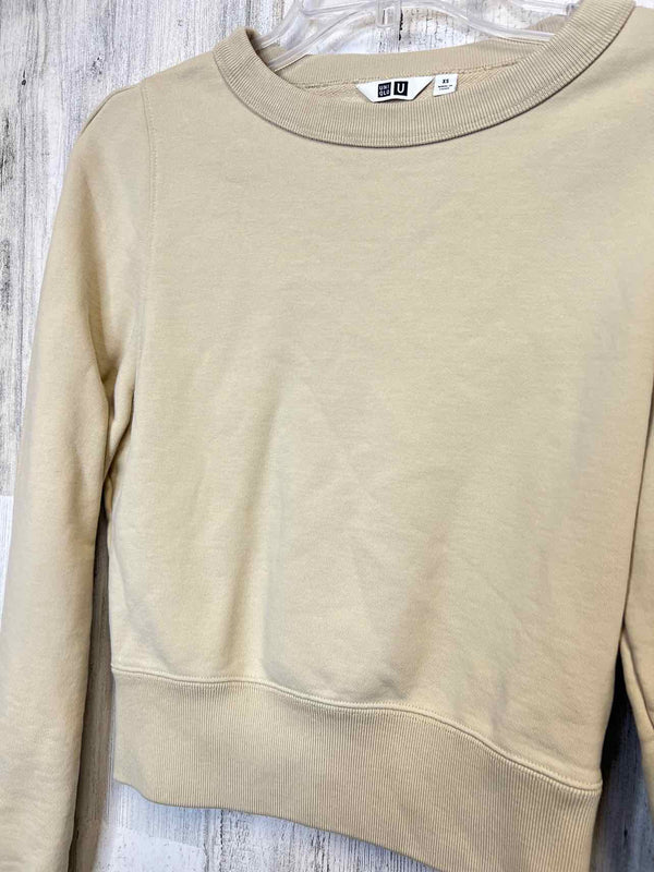UNIQLO Size XS Sweater