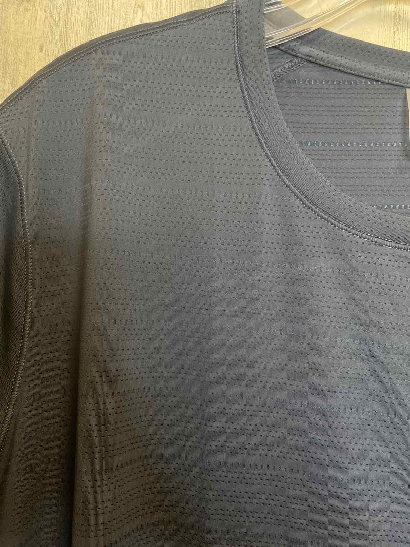 CALIA Size 2X Shirt