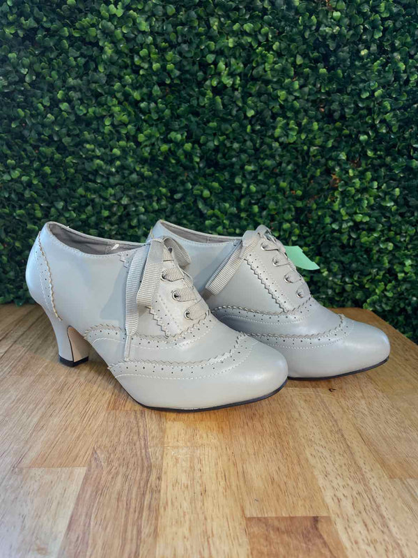 Shoe Size 8 Graham Street Shoe Co. Shoes