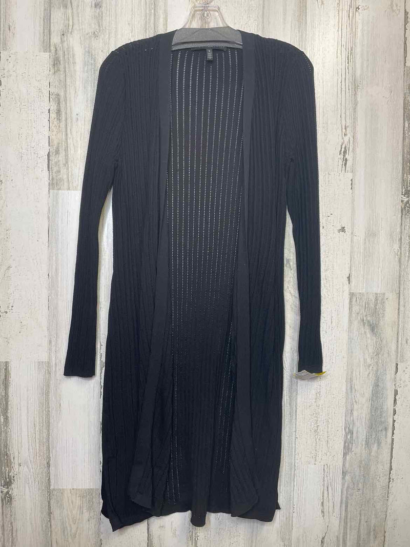 Size M White House Black Market Cardigan