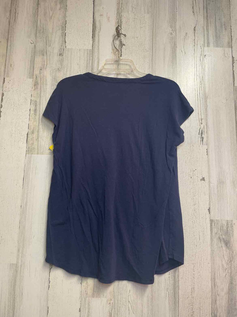 Liz Claiborne Size M Shirt