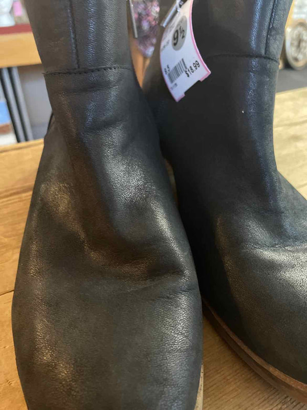 Shoe Size 9.5 Lucky Brand Boots