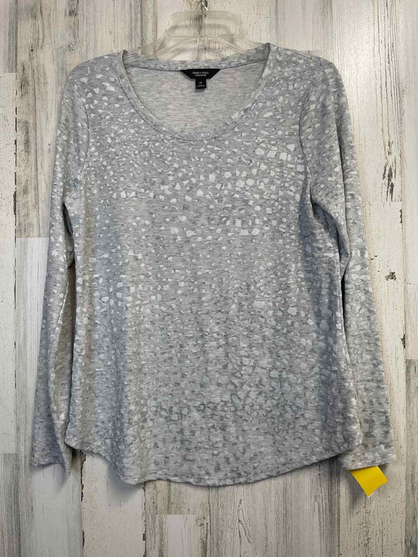 Simply Vera Wang Size M Shirt