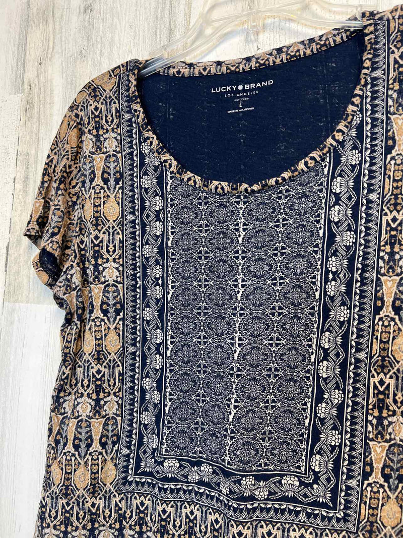 Lucky Brand Size L Shirt