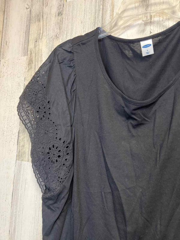 Old Navy Size L Shirt