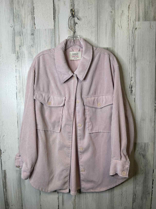 Boutique Size L Shirt