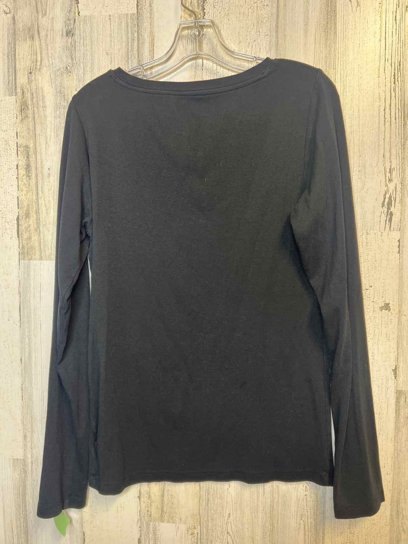 GAP Size L Shirt
