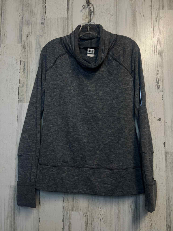 Victoria Sport Size S Sweater