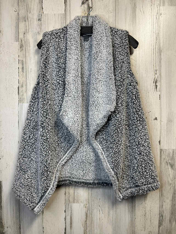 Size XS Eddie Bauer Cardigan