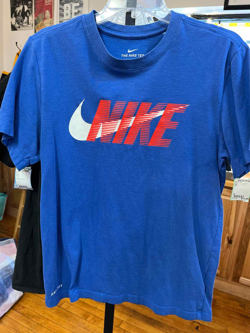 Size S Nike Shirt