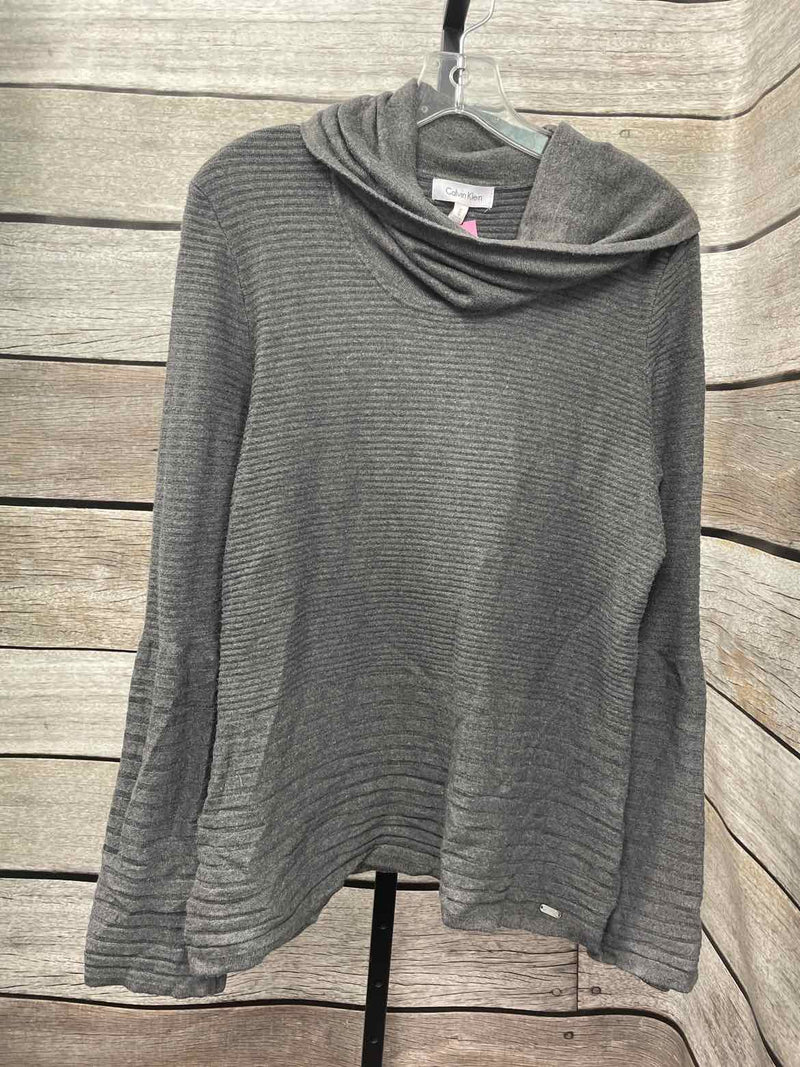 Calvin Klein Size M Sweater
