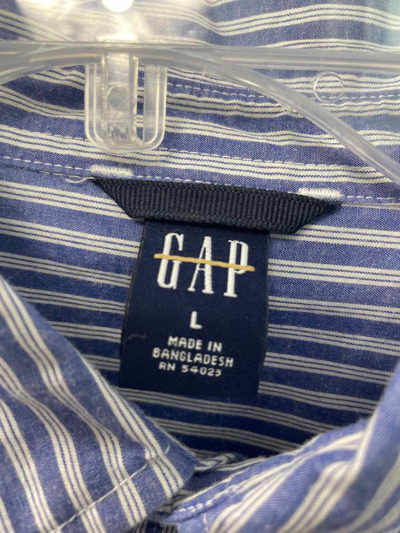 Size L GAP Shirt