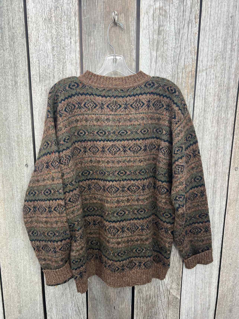 Size L Eddie Bauer Sweater