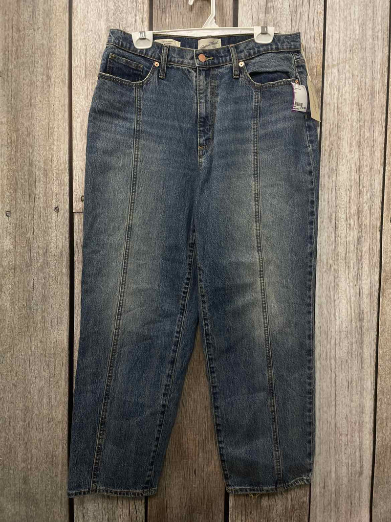 Size 12 Universal Thread Jeans