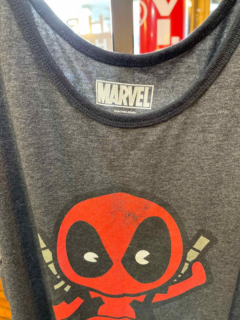 Size 2XL Marvel Shirt
