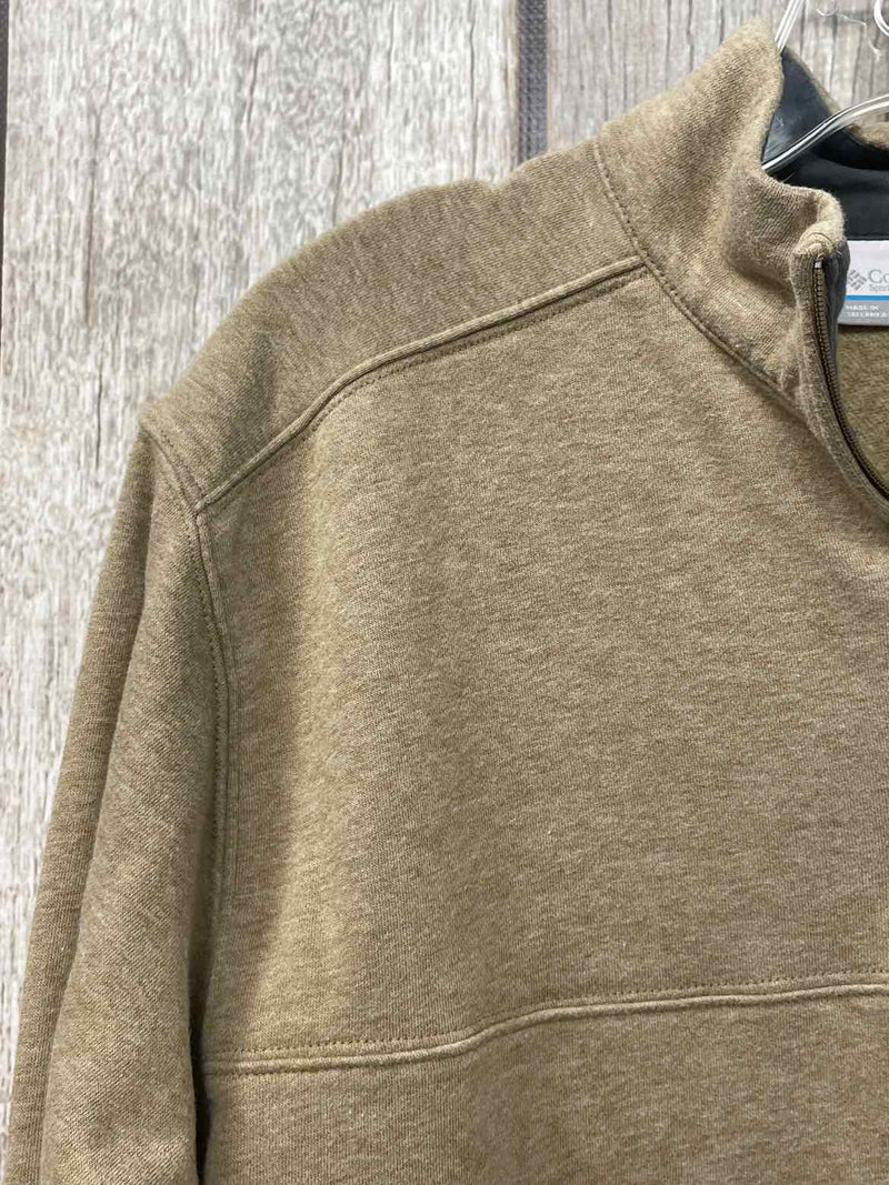 Size M Columbia Sweater