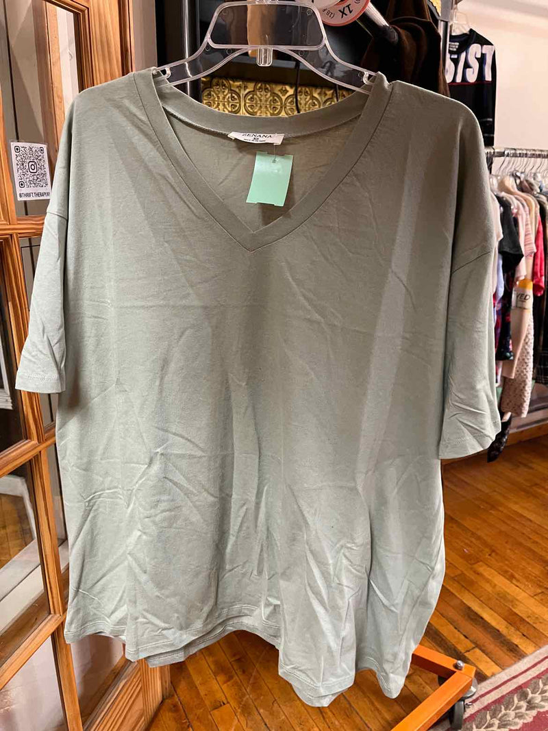 Zenana Outfitters Size XS Shirt